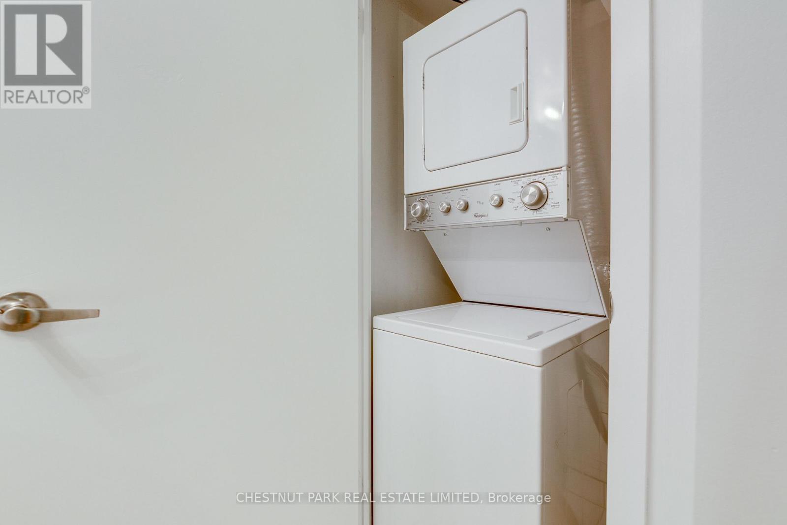 3003 - 210 Victoria Street, Toronto, Ontario  M5B 2R3 - Photo 15 - C12195902