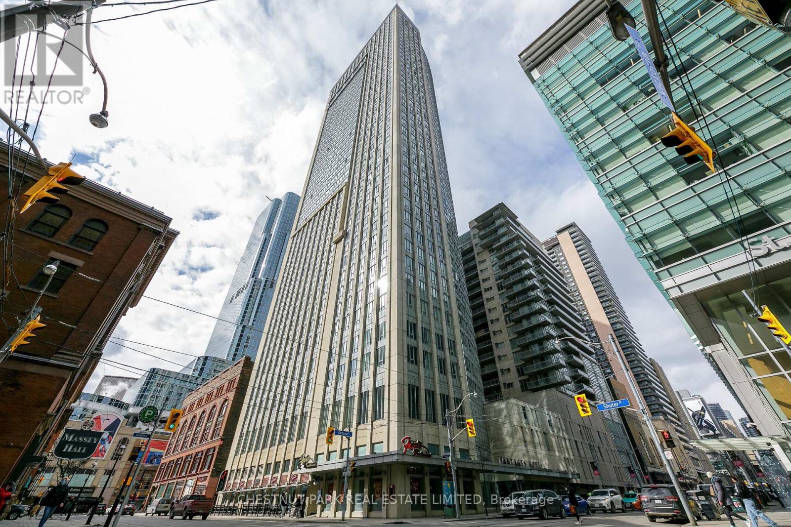 3003 - 210 Victoria Street, Toronto (Church-Yonge Corridor), Ontario  M5B 2R3 - Photo 21 - C12195902