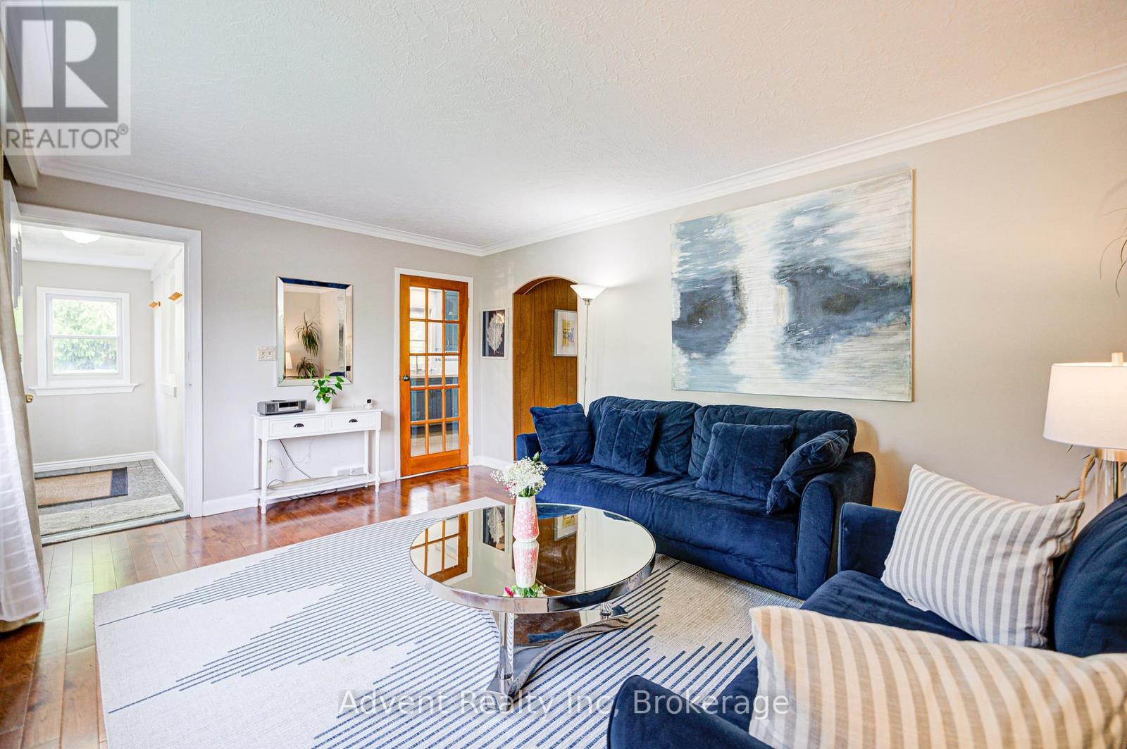 223 Willowdale Avenue, Toronto (Willowdale East), Ontario  M2N 4Z4 - Photo 4 - C12195908
