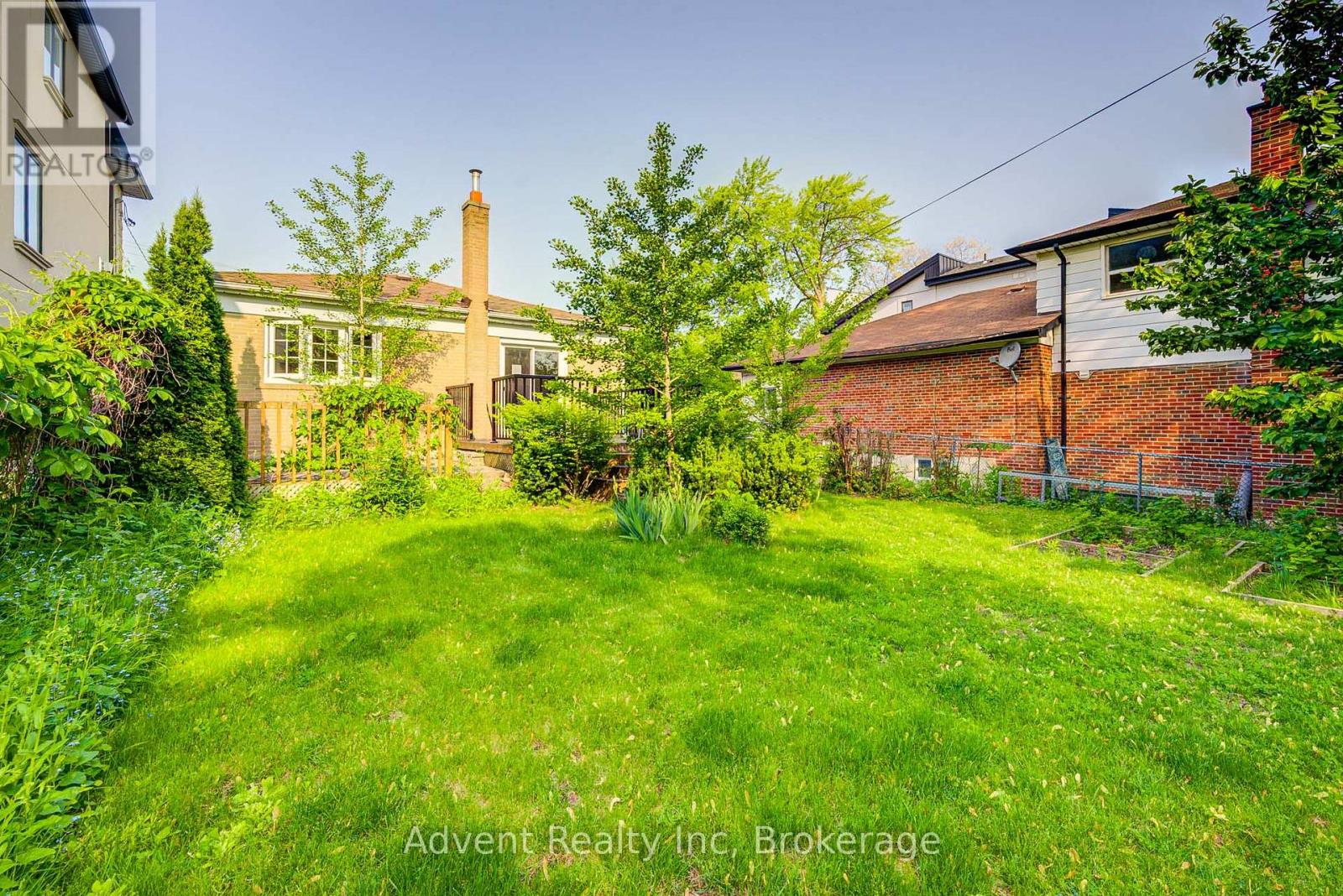 223 Willowdale Avenue, Toronto (Willowdale East), Ontario  M2N 4Z4 - Photo 42 - C12195908