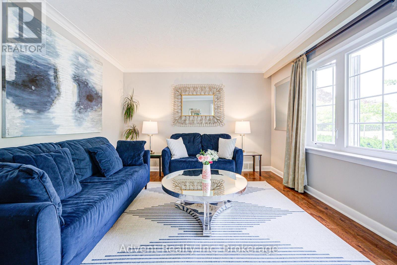 223 Willowdale Avenue, Toronto, Ontario  M2N 4Z4 - Photo 6 - C12195908