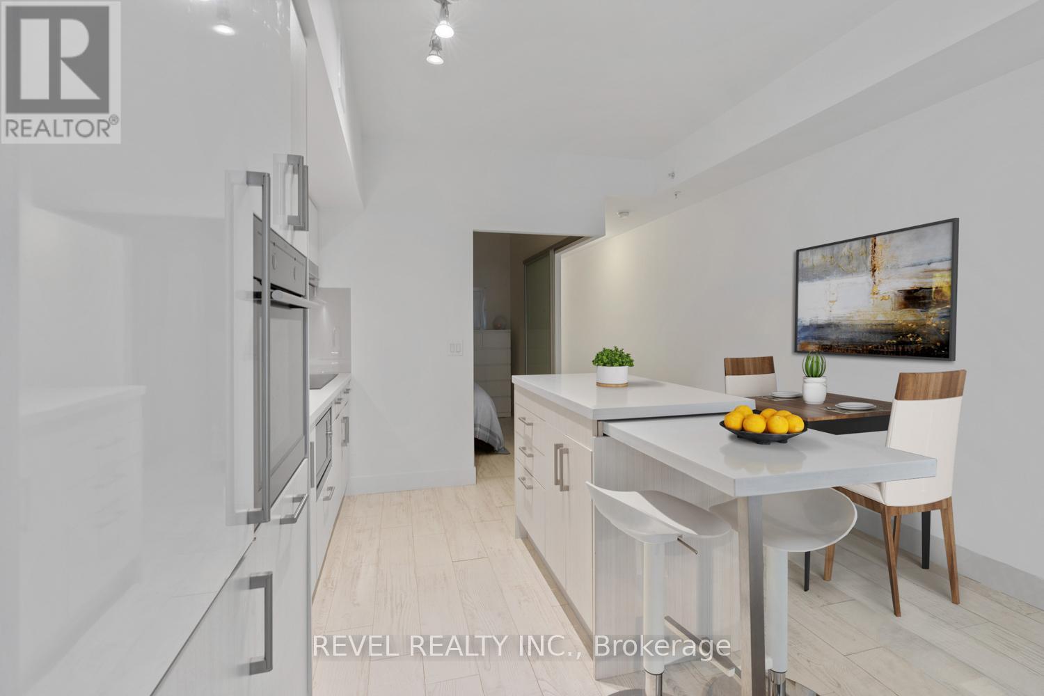 602 - 39 Sherbourne Street, Toronto, Ontario  M5A 0L8 - Photo 3 - C12195916