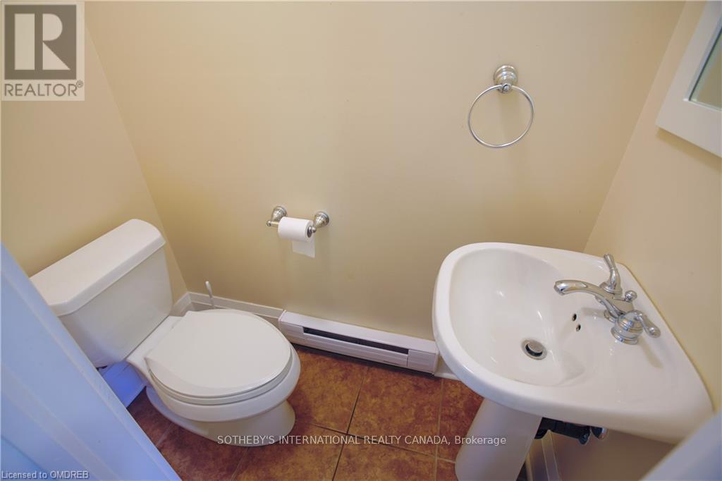 49 Hillsdale Avenue W, Toronto (Yonge-Eglinton), Ontario  M5P 1E9 - Photo 12 - C12195963