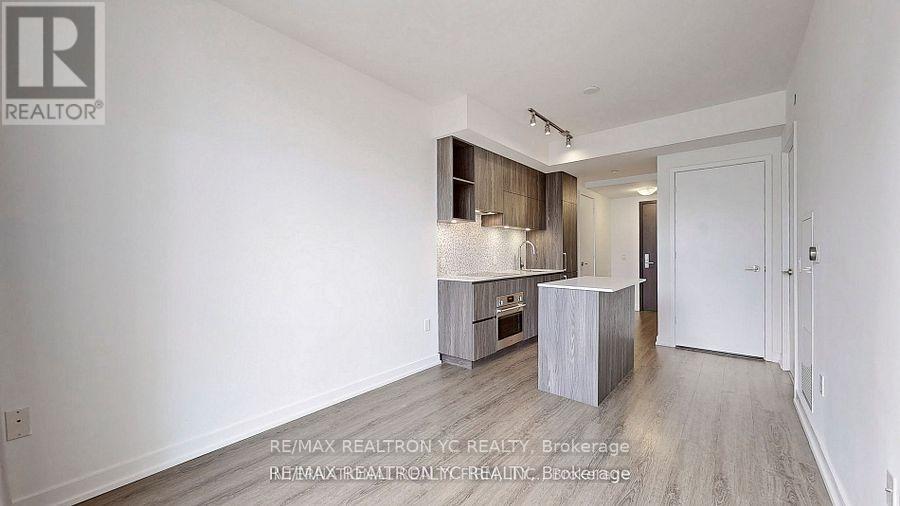 710 - 1 Yorkville Avenue, Toronto, Ontario  M4W 0B1 - Photo 10 - C12196021