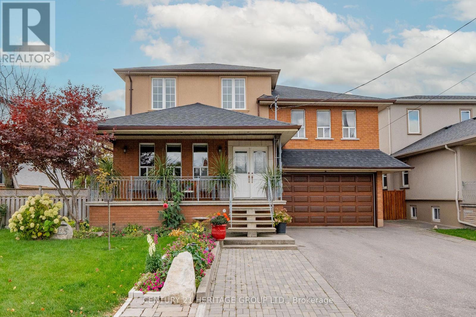 125 ANTHONY ROAD, Toronto, Ontario