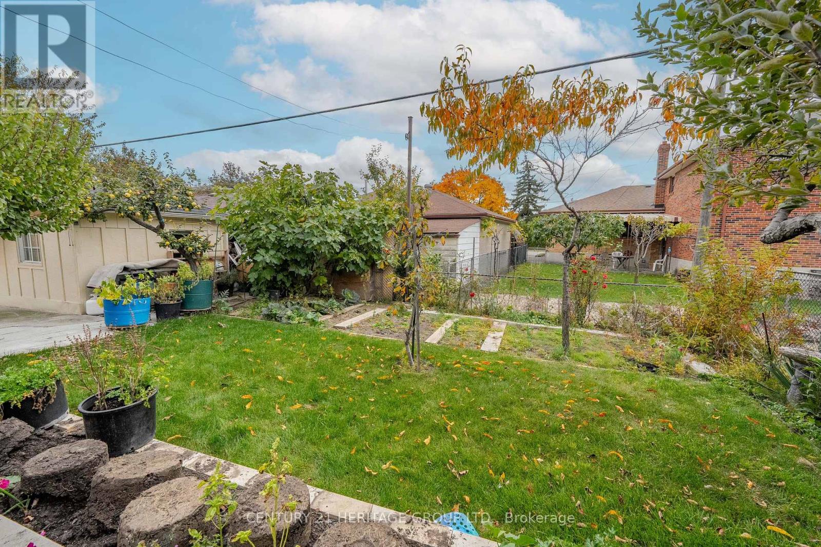 125 Anthony Road, Toronto, Ontario  M3K 1B7 - Photo 37 - W12195785