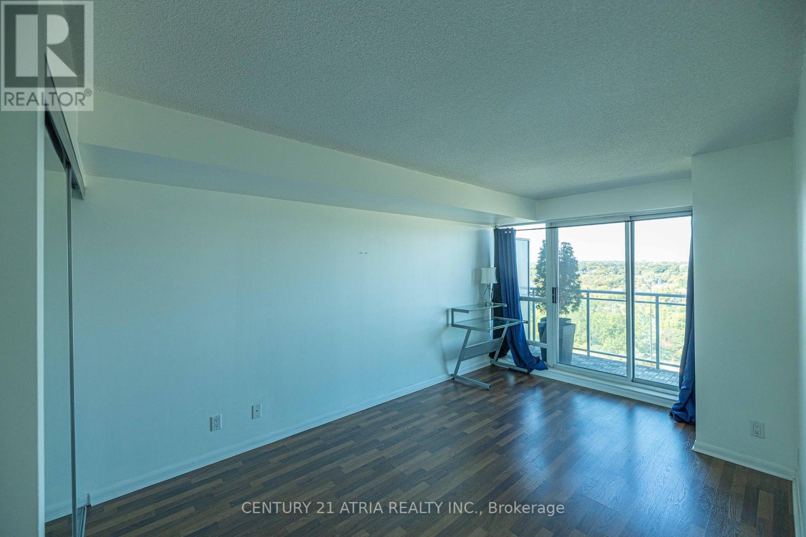 1704 - 185 Legion Road, Toronto, Ontario  M8Y 0A1 - Photo 8 - W12195804