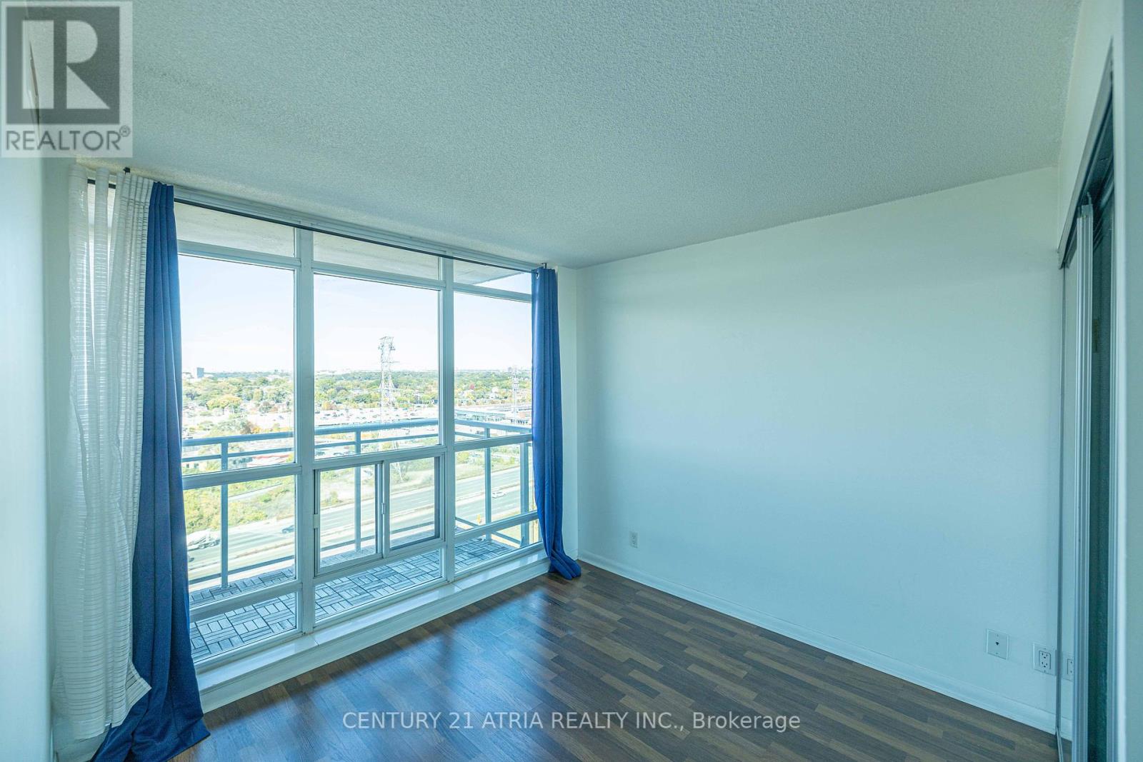 1704 - 185 Legion Road, Toronto, Ontario  M8Y 0A1 - Photo 9 - W12195804