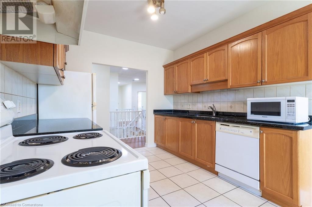 56 Northern Breeze Street, Mount Hope, Ontario  L0R 1W0 - Photo 7 - 40728040