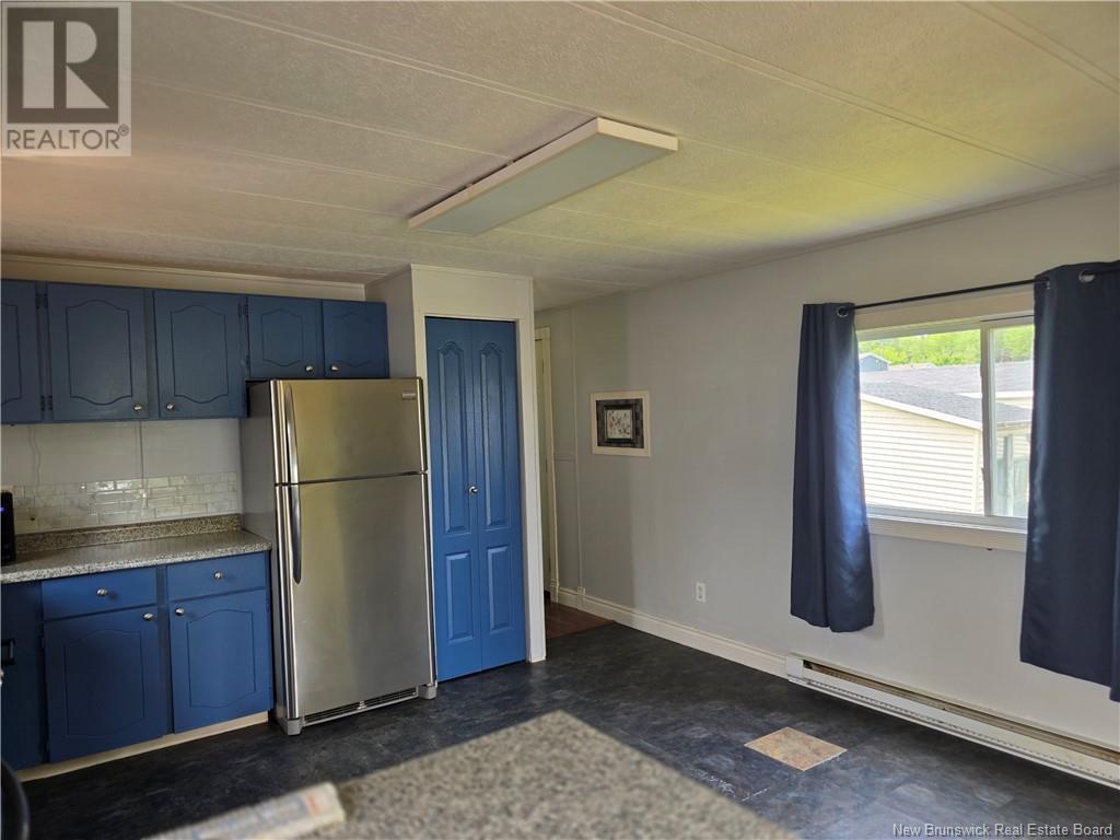 15 Leslee Drive, Lincoln, New Brunswick  E3B 6W7 - Photo 4 - NB120010