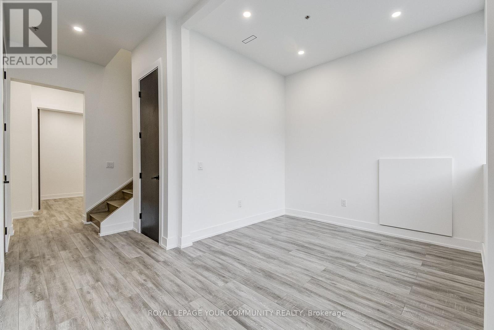 14 - 395 Anchor Road, Hamilton, Ontario  L8W 3R6 - Photo 5 - X12195782