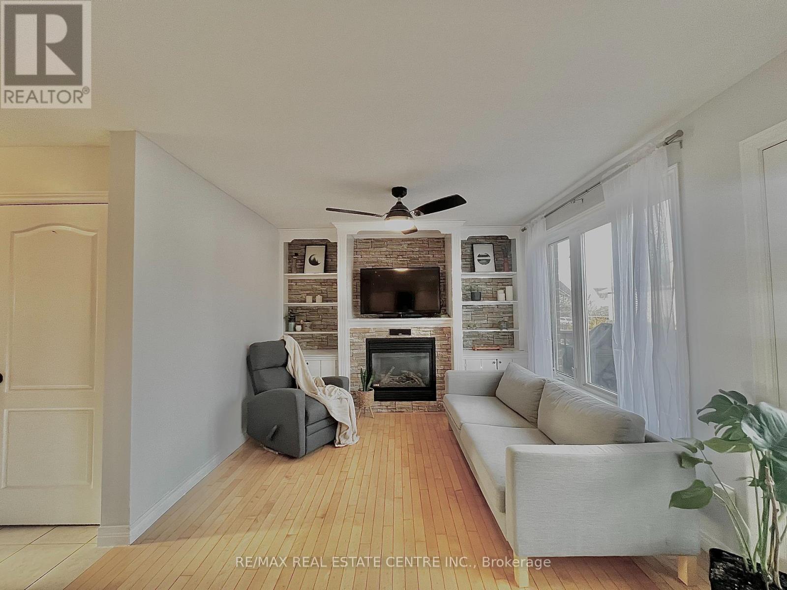 329 Rintoul Crescent, Shelburne, Ontario  L9V 3C5 - Photo 16 - X12195783