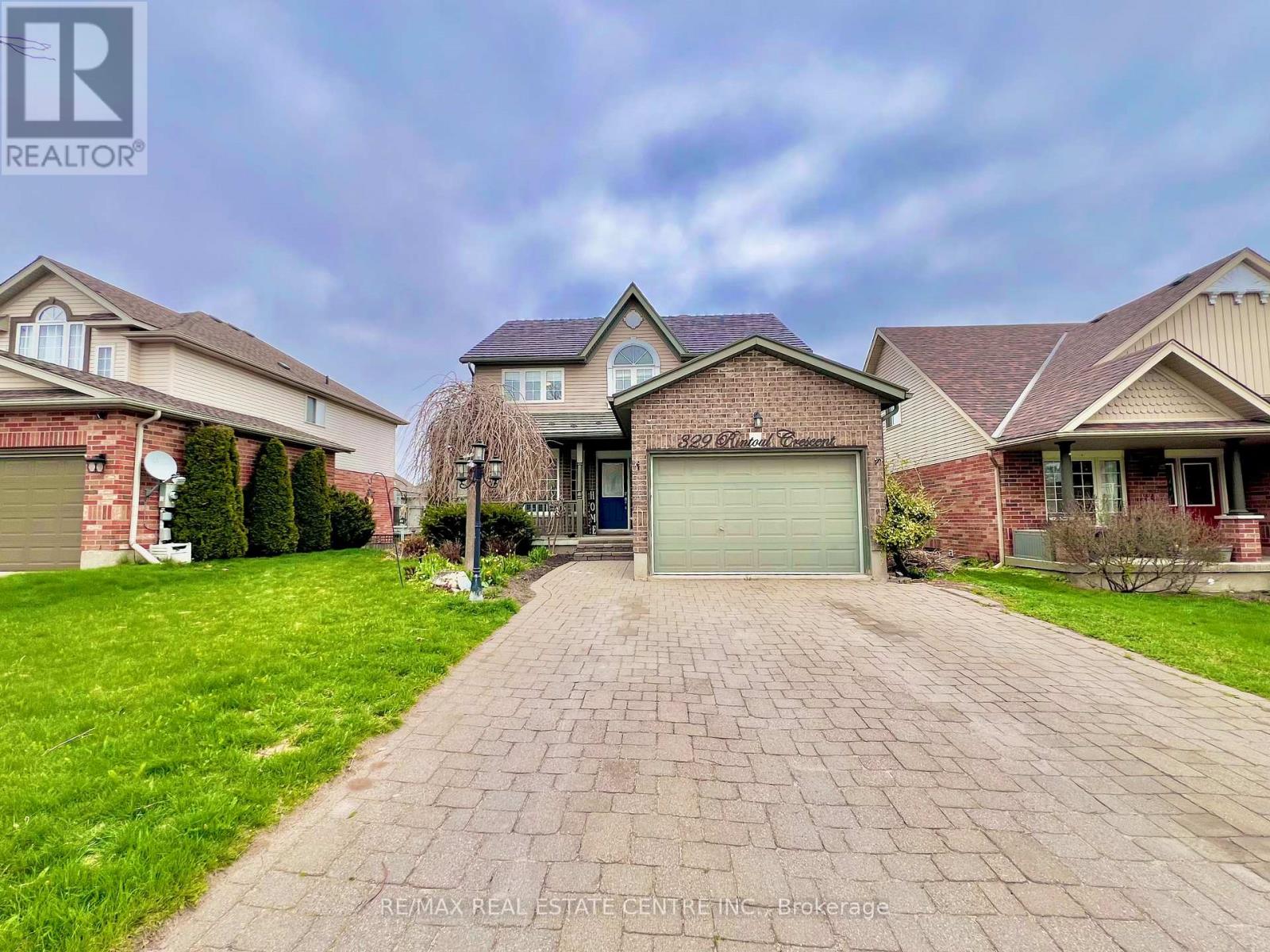 329 Rintoul Crescent, Shelburne, Ontario  L9V 3C5 - Photo 2 - X12195783