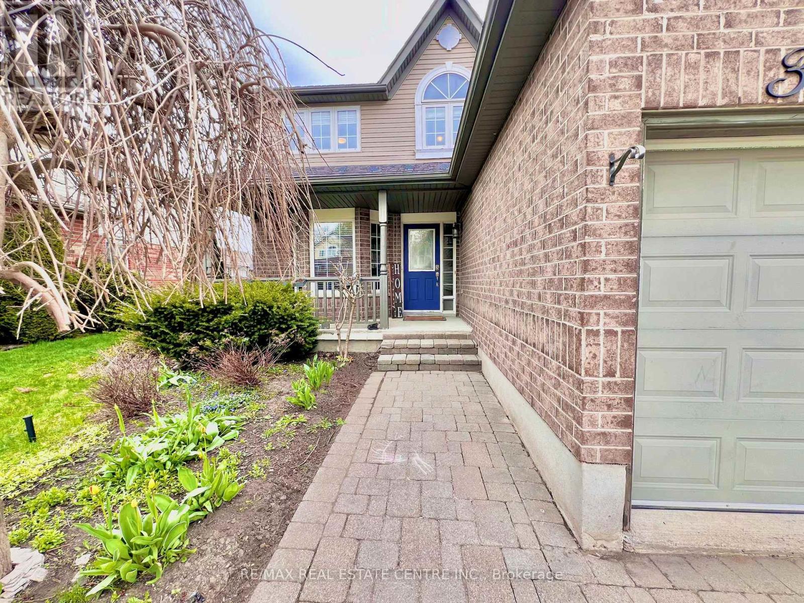329 Rintoul Crescent, Shelburne, Ontario  L9V 3C5 - Photo 3 - X12195783