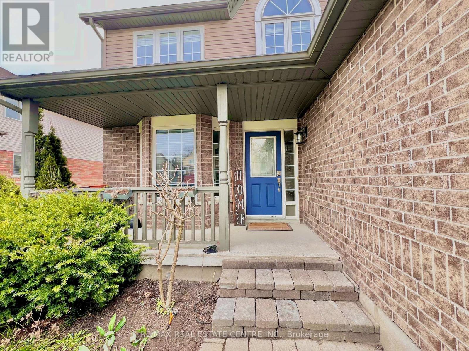 329 Rintoul Crescent, Shelburne, Ontario  L9V 3C5 - Photo 4 - X12195783