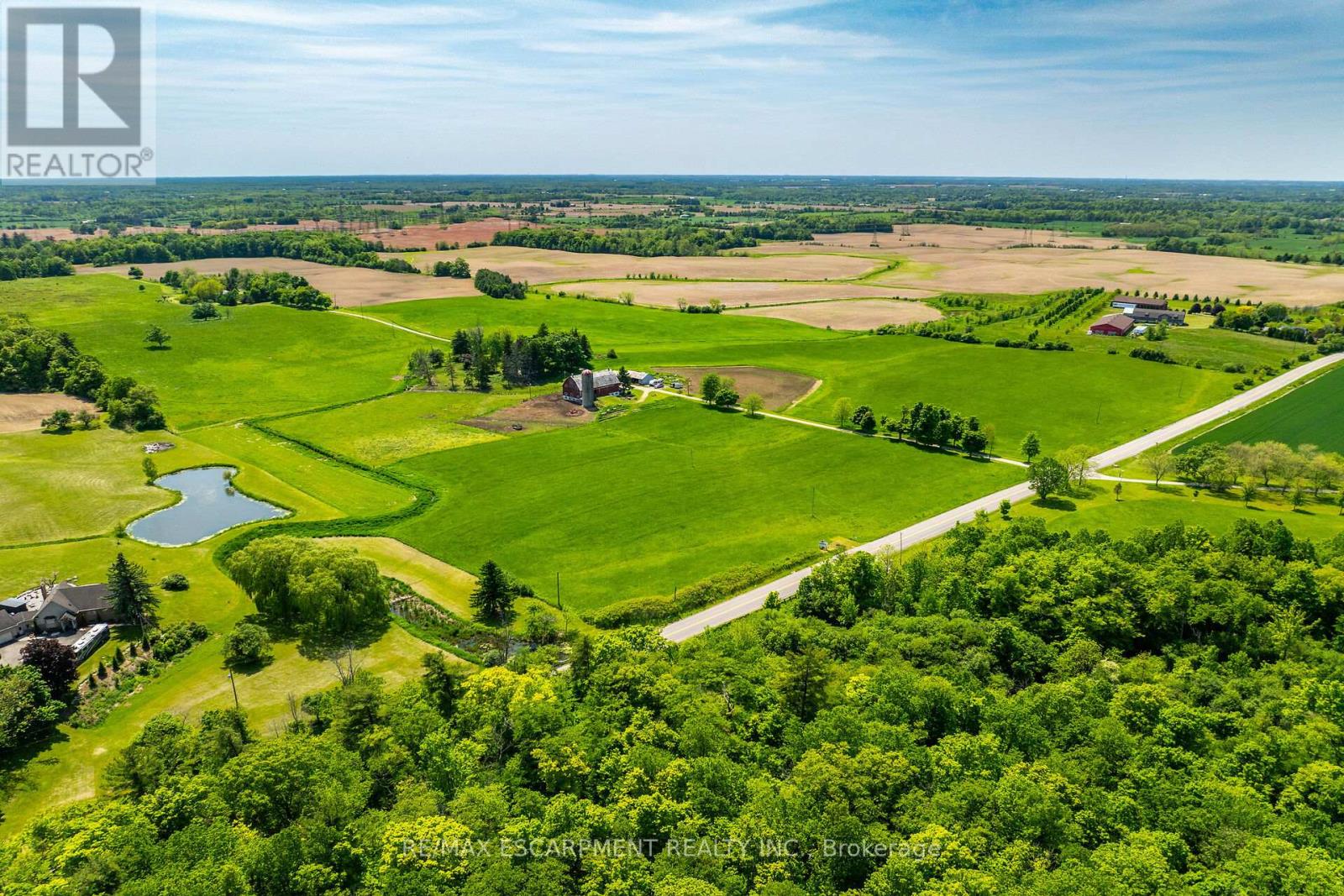 1216 Sawmill Road, Hamilton, Ontario  L9G 3L1 - Photo 49 - X12195825