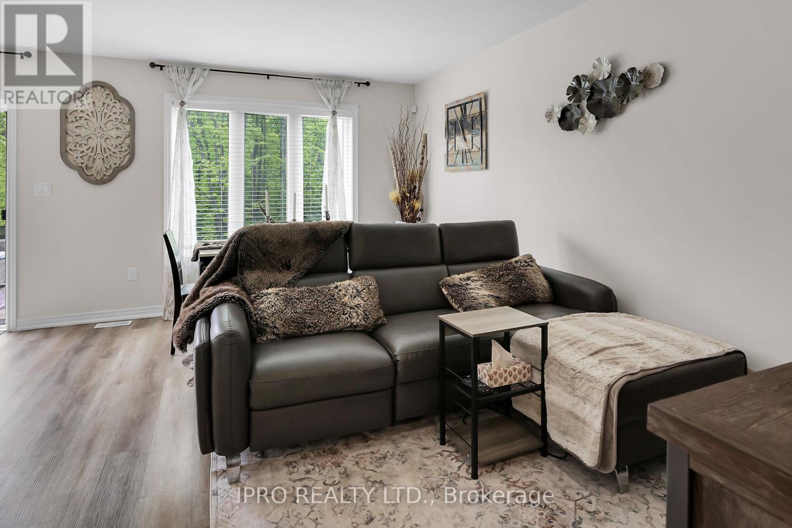 2 - 340 Prospect Point Road N, Fort Erie, Ontario  L0S 1N0 - Photo 8 - X12195826