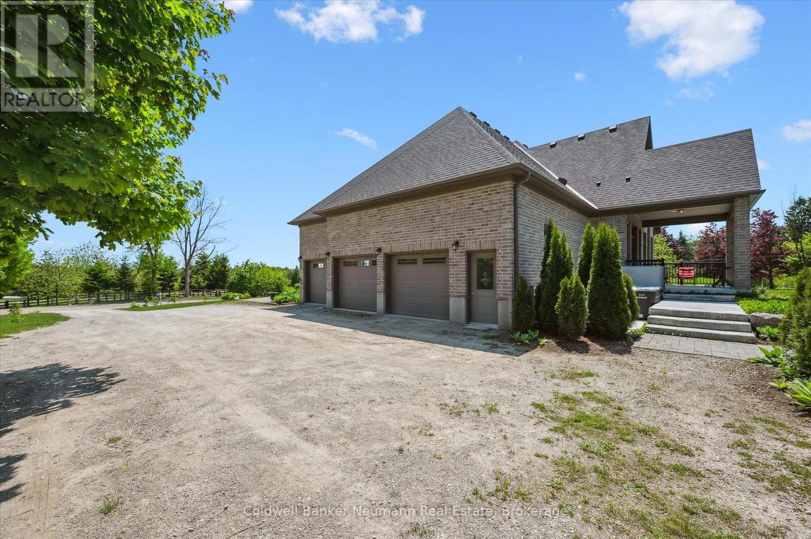74 Gilmour Road, Puslinch, Ontario  N0B 2J0 - Photo 48 - X12068881