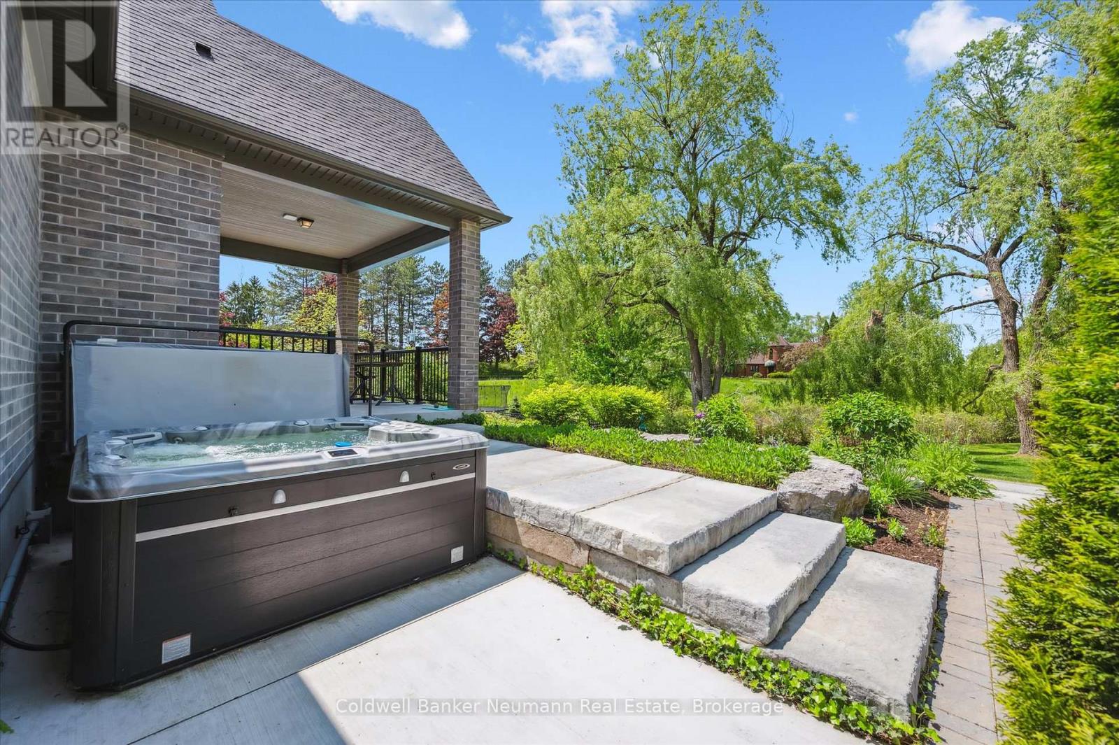 74 Gilmour Road, Puslinch, Ontario  N0B 2J0 - Photo 38 - X12068881