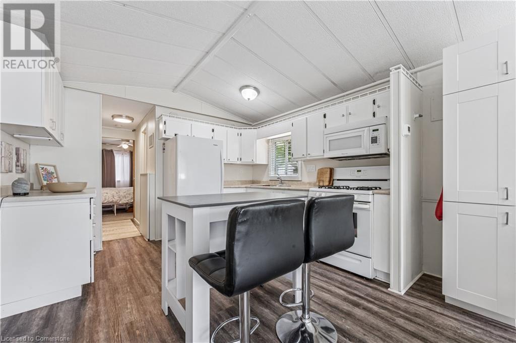 580 Beaver Creek Road Unit# 32, Waterloo, Ontario  N2J 3Z4 - Photo 6 - 40736346
