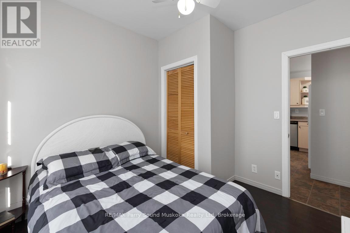 111 James Street, Parry Sound, Ontario  P2A 1T7 - Photo 15 - X12195918