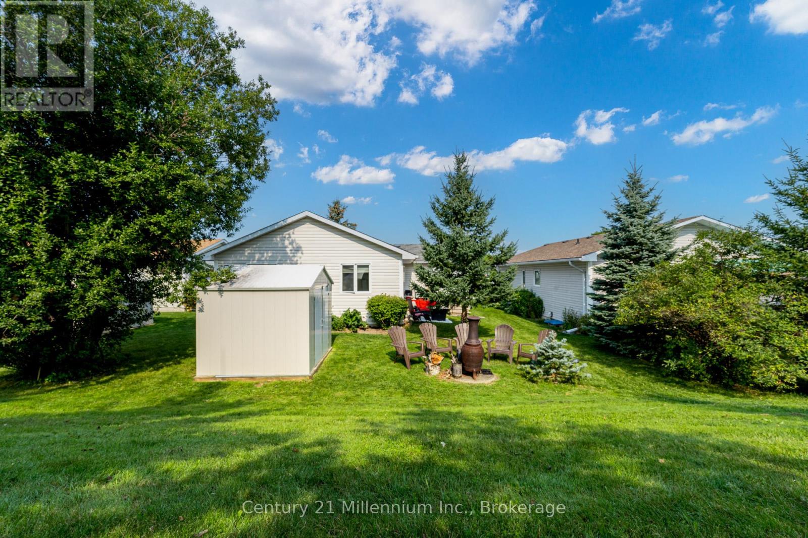 61 Pennsylvania Avenue S, Wasaga Beach, Ontario  L9Z 3A8 - Photo 26 - S12194991