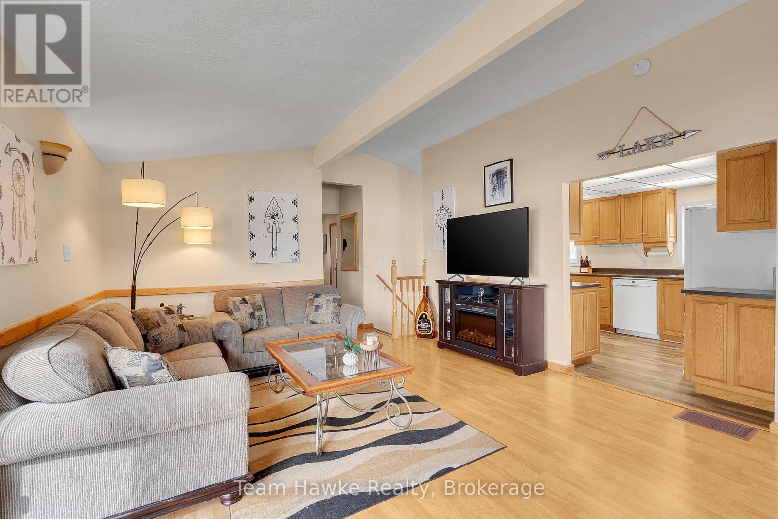 23 Timcourt Drive, Tiny, Ontario  L9M 0B9 - Photo 8 - S12071432