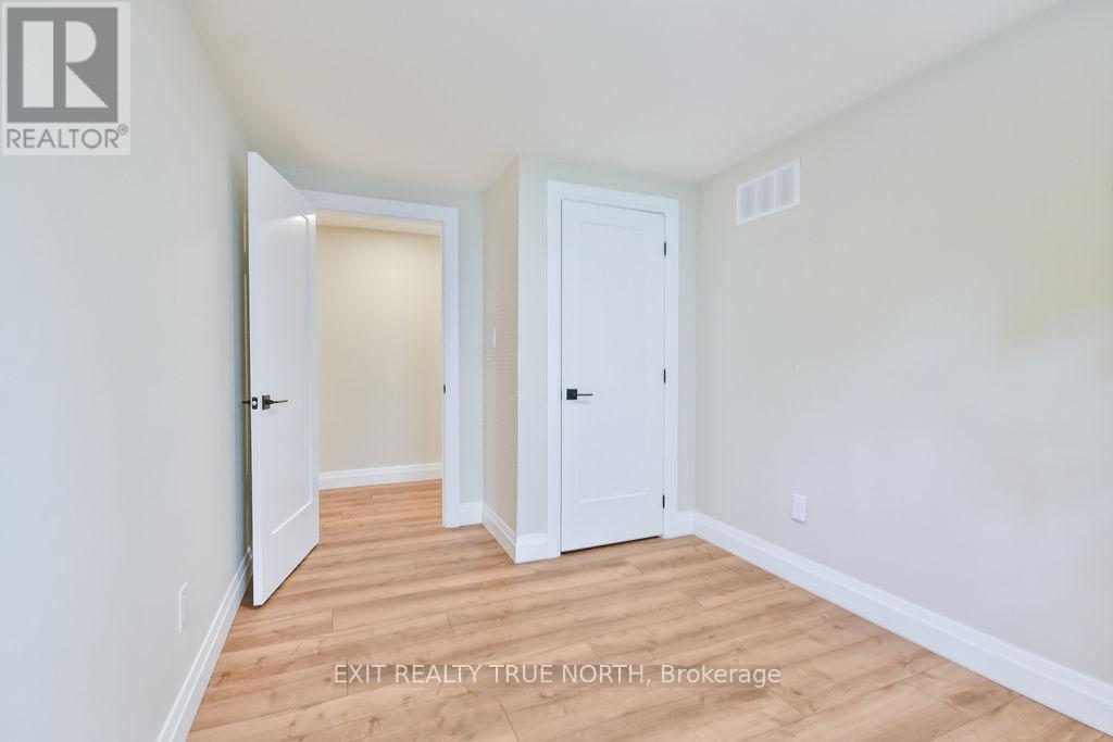 245 Letitia Street, Barrie, Ontario  L4N 4Y7 - Photo 14 - S12195864