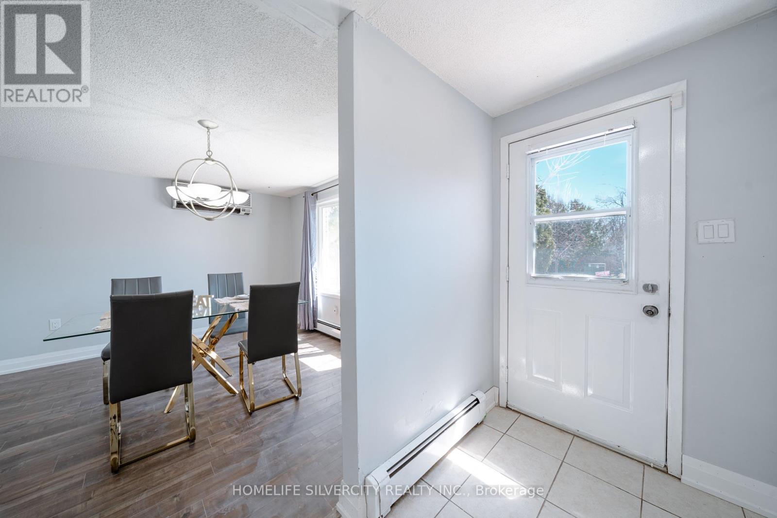 117 Hickling Trail, Barrie, Ontario  L4M 5T7 - Photo 24 - S12195968