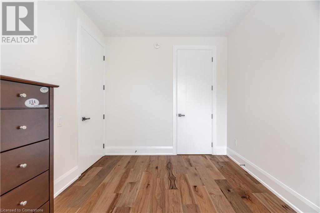 527 Vyner Crescent Unit# A, Oakville, Ontario  L6L 3R4 - Photo 17 - 40734839