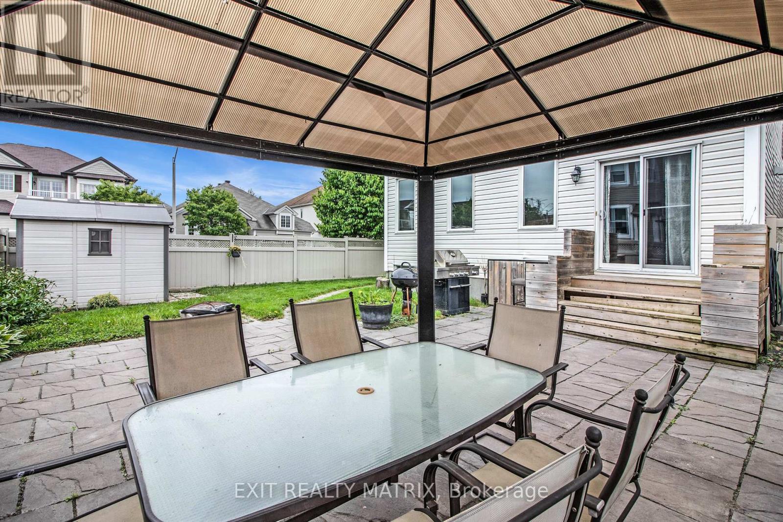 221 Hillpark High Street, Ottawa, Ontario  K1W 0B5 - Photo 41 - X12195531