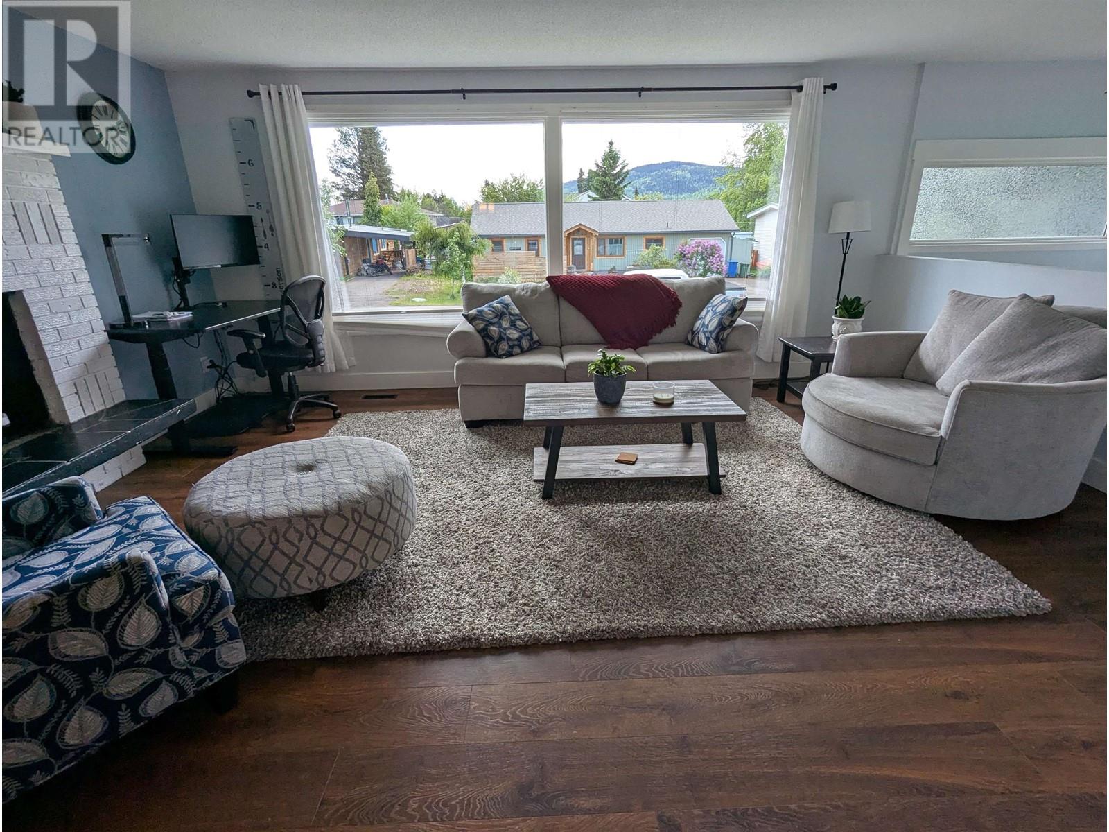 1389 Morice Drive, Smithers, British Columbia  V0J 2N0 - Photo 4 - R3010624