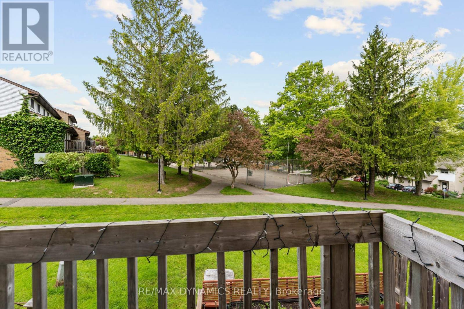 82 Lynden Circle, Halton Hills (Georgetown), Ontario  L7G 4Y8 - Photo 10 - W12195862