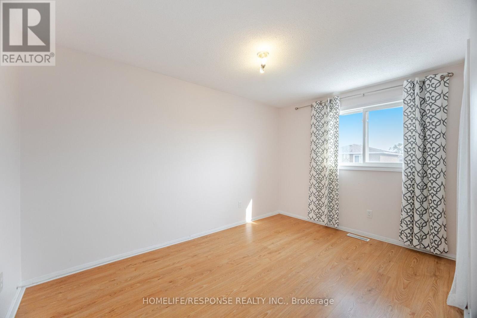 56 Mozart Crescent, Brampton, Ontario  L6Y 2W7 - Photo 24 - W12195883