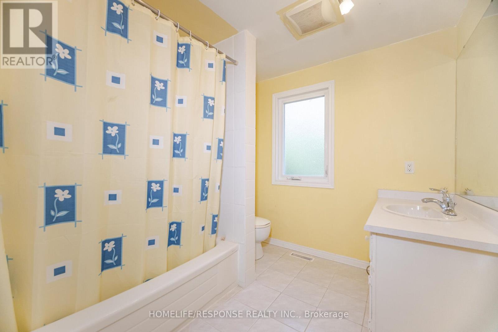 56 Mozart Crescent, Brampton, Ontario  L6Y 2W7 - Photo 28 - W12195883