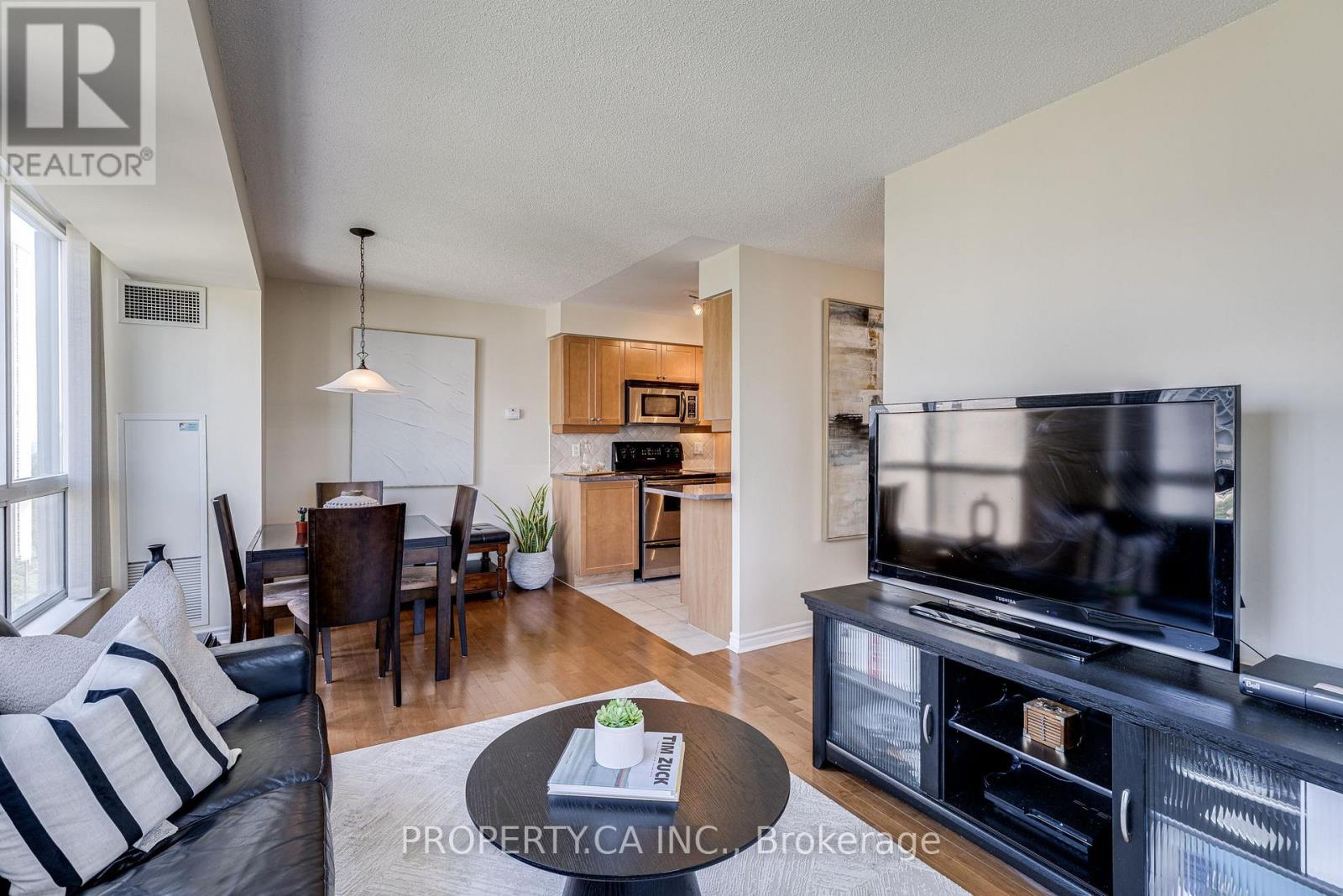 1003 - 70 HIGH PARK AVENUE, Toronto, Ontario