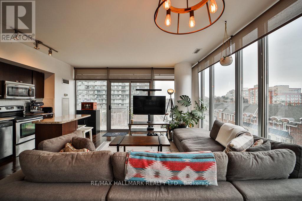 413 - 103 The Queensway Avenue, Toronto, Ontario  M6S 5B3 - Photo 11 - W12195920