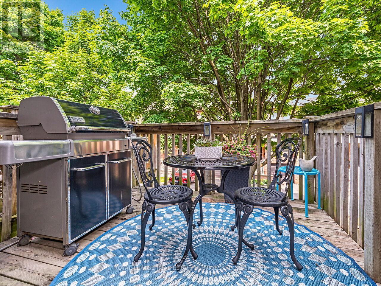 535 Oxford Street, Toronto, Ontario  M8Y 4H2 - Photo 18 - W12195921