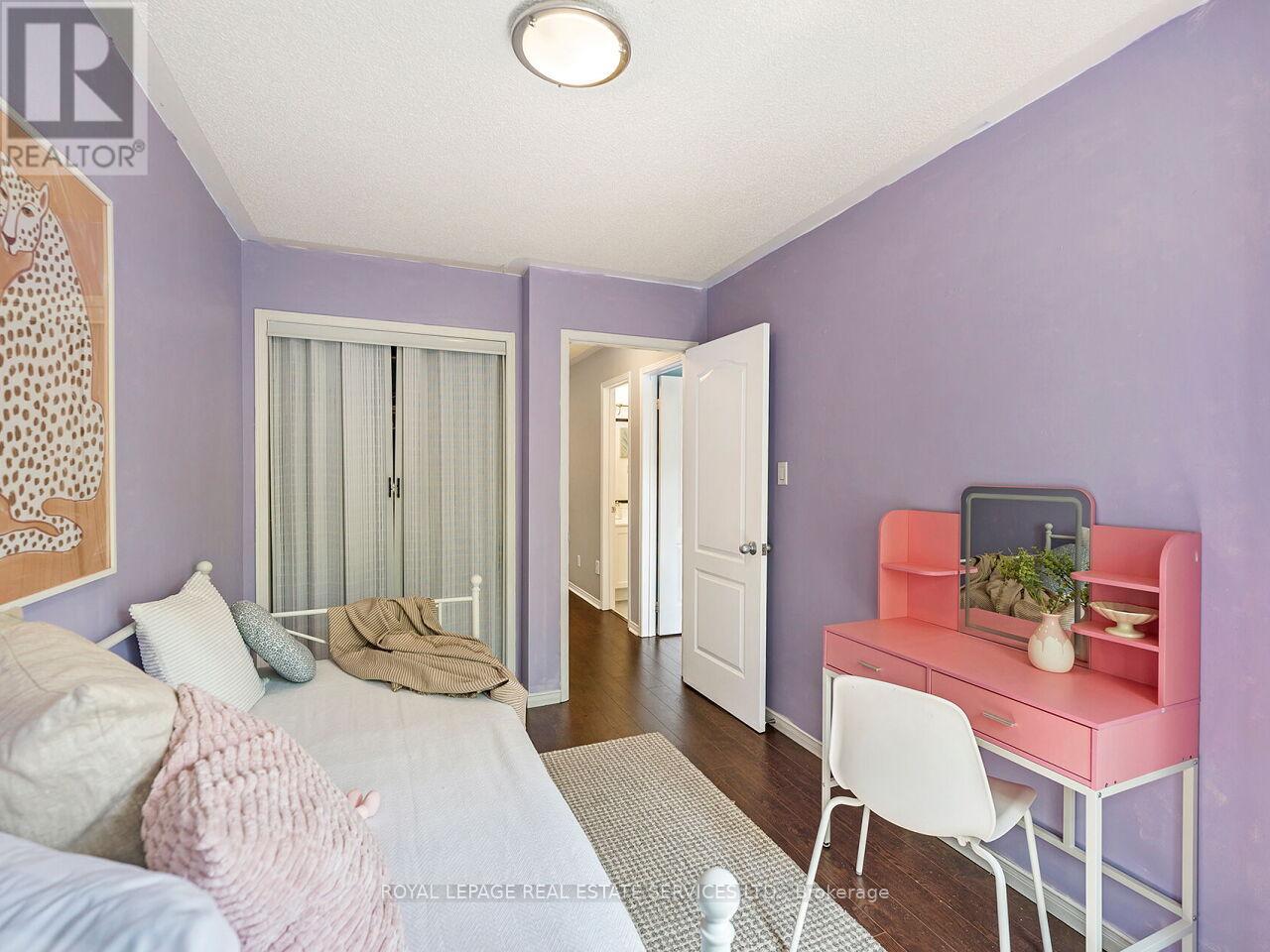 535 Oxford Street, Toronto, Ontario  M8Y 4H2 - Photo 27 - W12195921