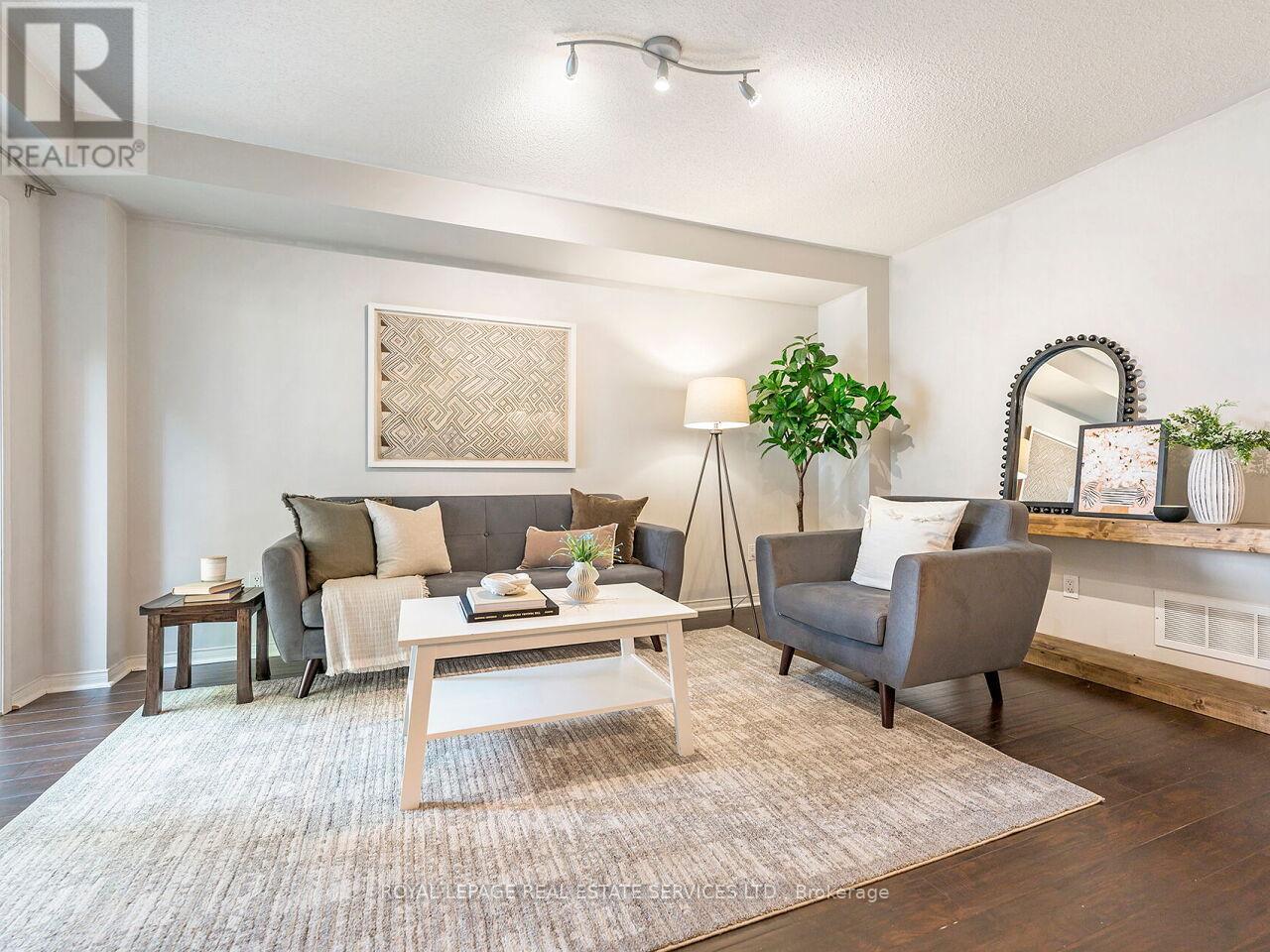535 Oxford Street, Toronto, Ontario  M8Y 4H2 - Photo 35 - W12195921