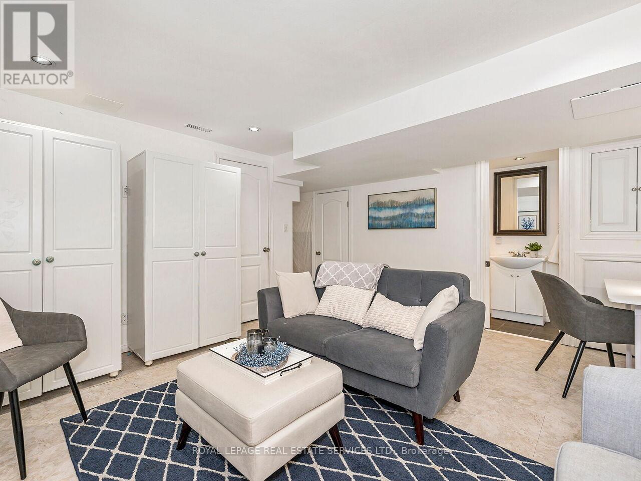 535 Oxford Street, Toronto, Ontario  M8Y 4H2 - Photo 39 - W12195921