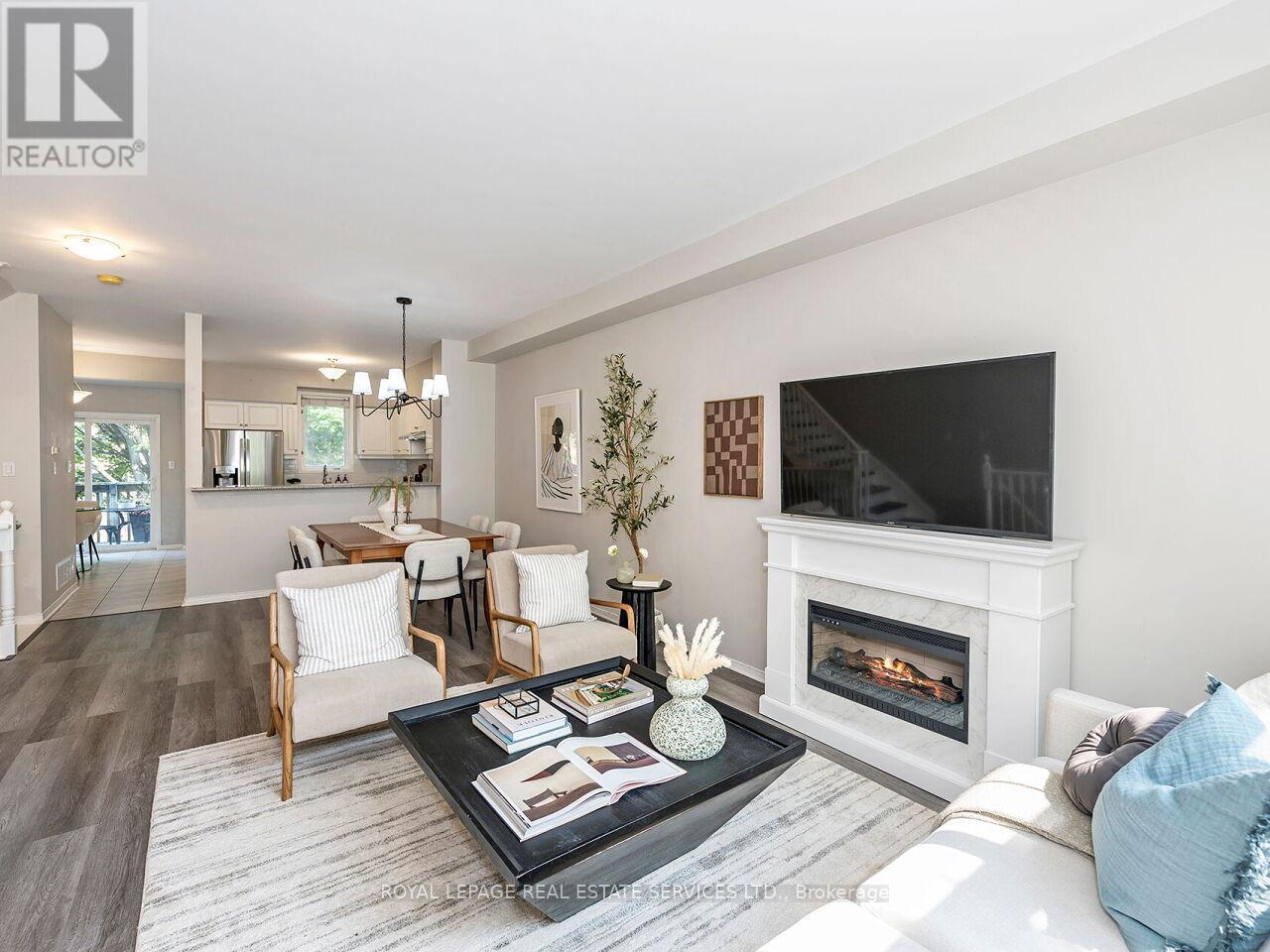 535 Oxford Street, Toronto, Ontario  M8Y 4H2 - Photo 5 - W12195921