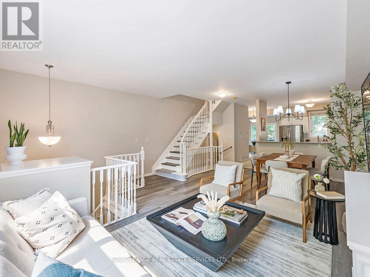 535 Oxford Street, Toronto, Ontario  M8Y 4H2 - Photo 6 - W12195921