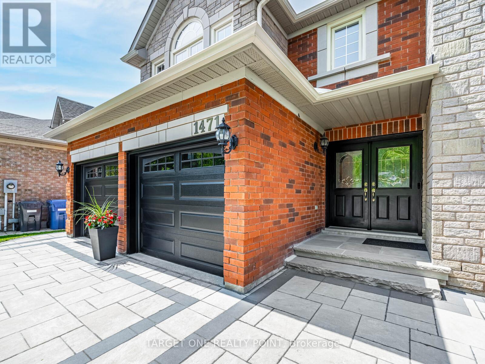 1471 Creekwood Trail, Oakville, Ontario  L6H 6E6 - Photo 4 - W12195935