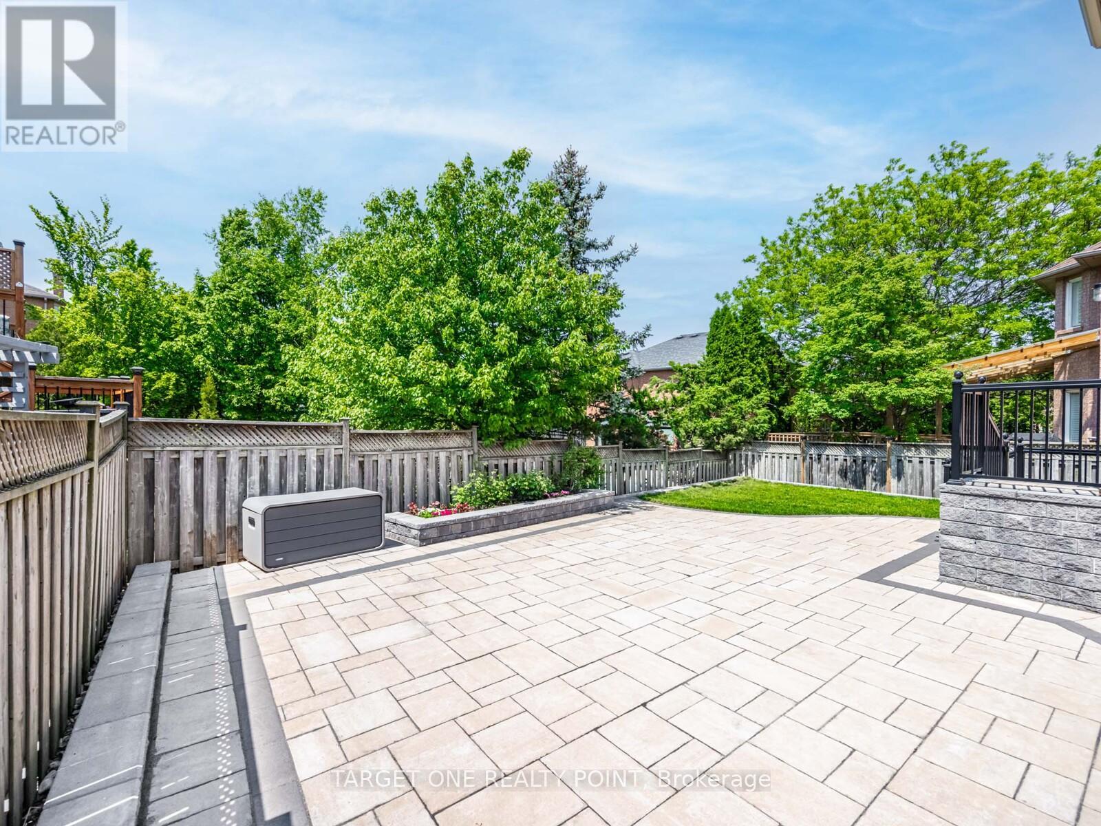 1471 Creekwood Trail, Oakville, Ontario  L6H 6E6 - Photo 44 - W12195935