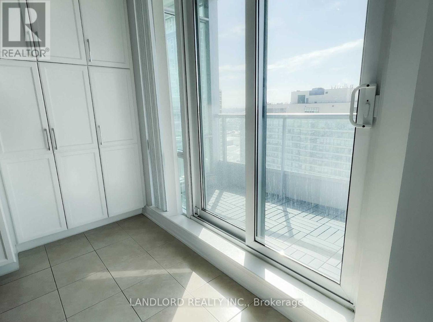 2608 - 1 Elm Drive W, Mississauga, Ontario  L5B 4M1 - Photo 3 - W12195946