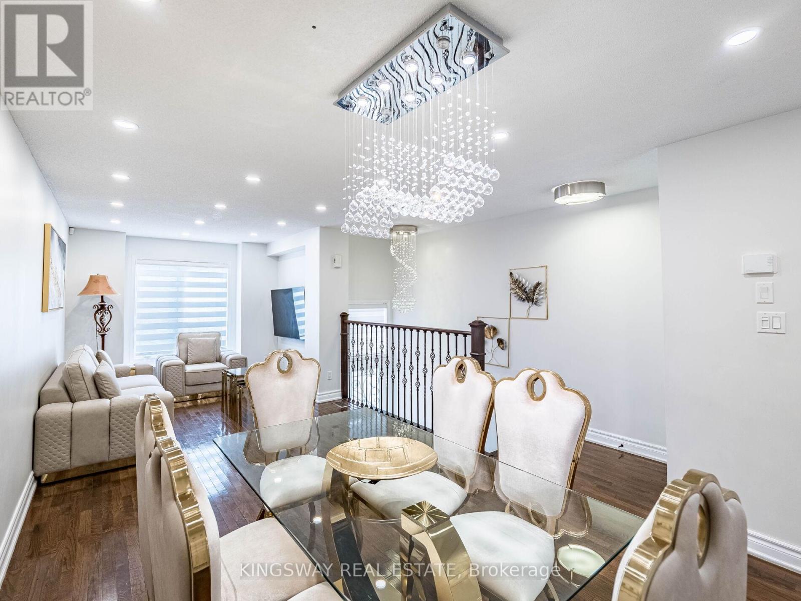 3221 Redpath Circle, Mississauga (Lisgar), Ontario  L5N 8R3 - Photo 6 - W12195949
