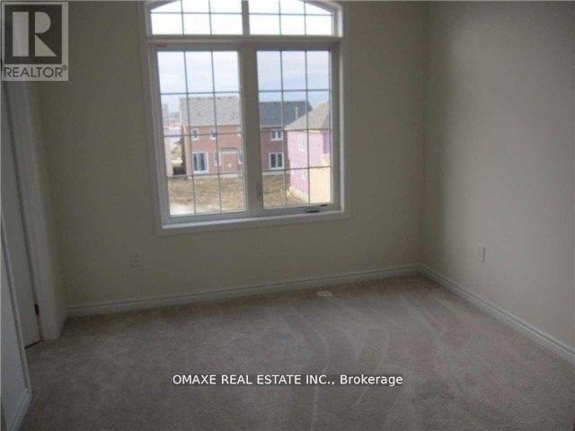 33 Volner Road, Brampton, Ontario  L7A 0A8 - Photo 11 - W12195960