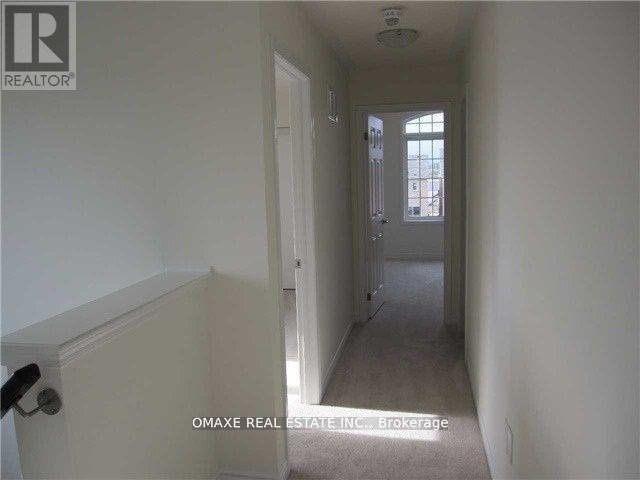 33 Volner Road, Brampton, Ontario  L7A 0A8 - Photo 9 - W12195960