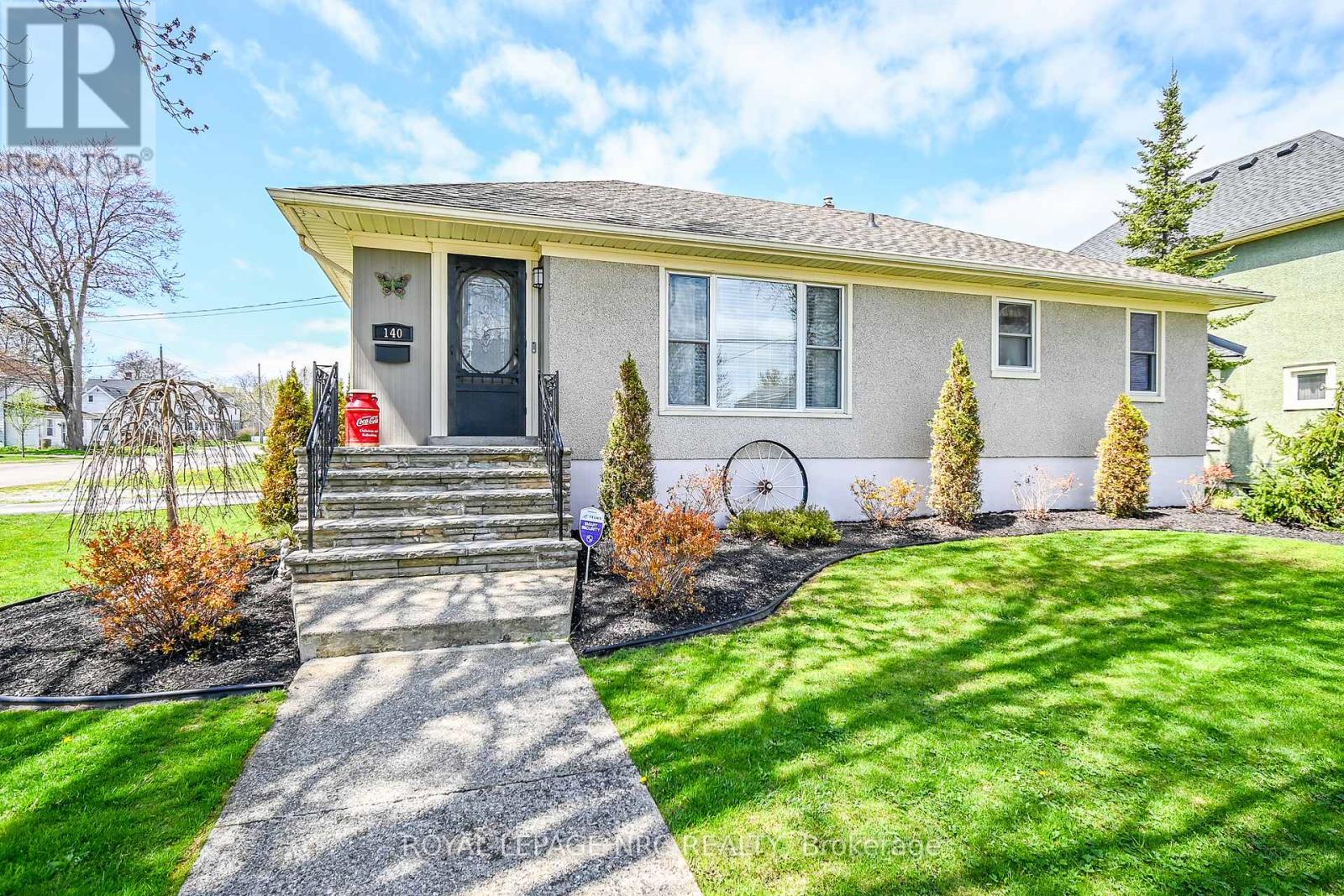 140 Erie Street, Port Colborne, Ontario  L3K 4M4 - Photo 1 - X12196049
